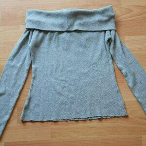 🩶 Twee Grey Off-Shoulder Lettuce Hem Top – Size S